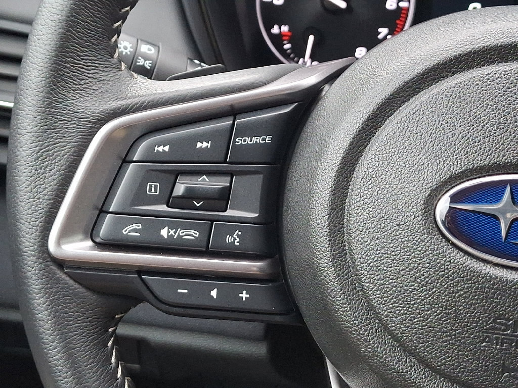 Used 2025 Subaru Outback Premium AWD/4WD image 21