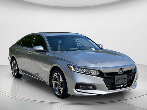 Used 2020 Honda Accord EX-L image 3