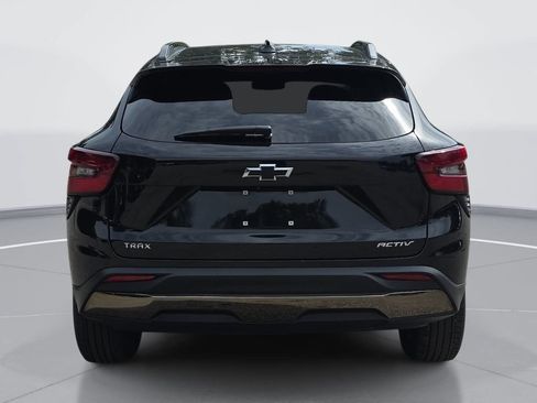 Certified 2024 Chevrolet Trax ACTIV w/ Sunroof Package FWD image 5