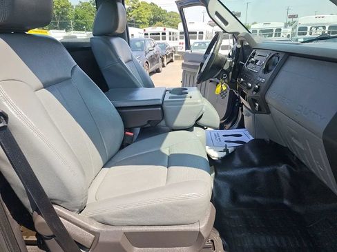 Used 2016 Ford F250 XL RWD image 18