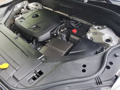 Used 2019 Volvo XC90 T5 Momentum w/ Advanced Package FWD image 21
