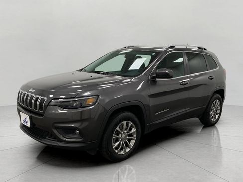 Used 2020 Jeep Cherokee Latitude Plus w/ Cold Weather Group image 10