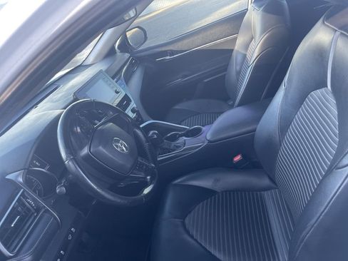 Used 2021 Toyota Camry SE image 17