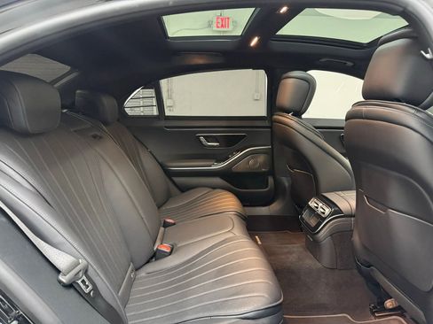 Used 2023 Mercedes-Benz S 500 4MATIC image 15