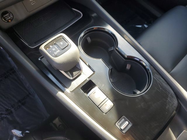 Certified 2026 Nissan Rogue SL FWD image 22