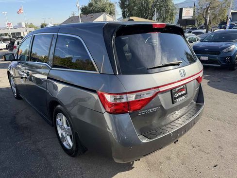 Used 2012 Honda Odyssey Touring Elite image 5