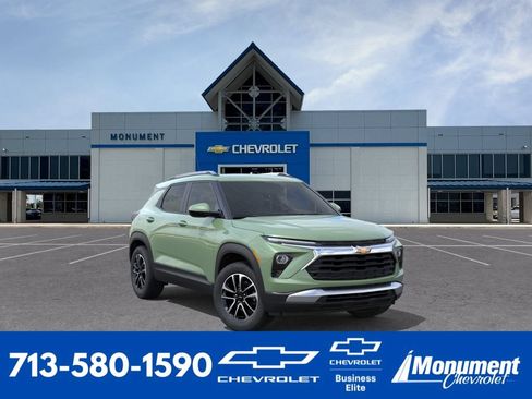 New 2026 Chevrolet TrailBlazer LT FWD image 1