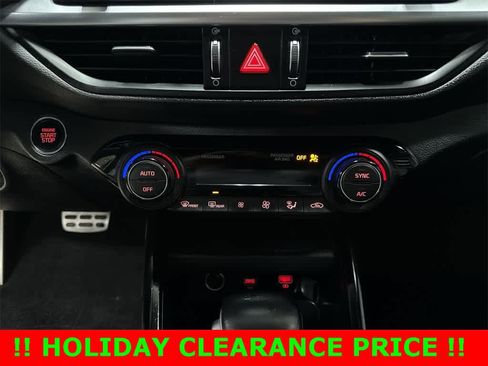 Used 2023 Kia Forte GT-Line image 22