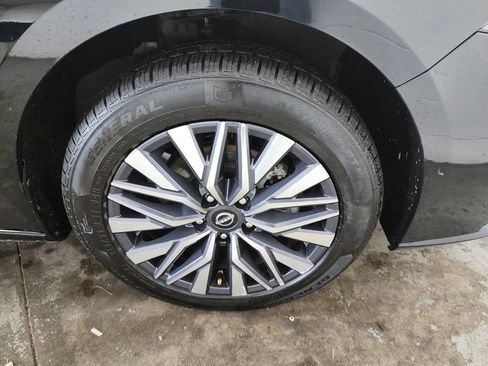 Used 2025 Nissan Altima 2.5 SV AWD/4WD image 39