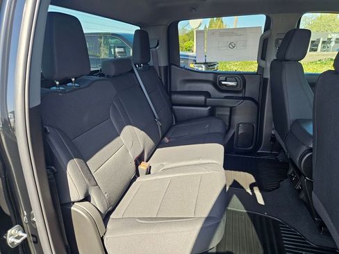 New 2026 Chevrolet Silverado 1500 W/T w/ Z71 Off-Road Package AWD/4WD image 28
