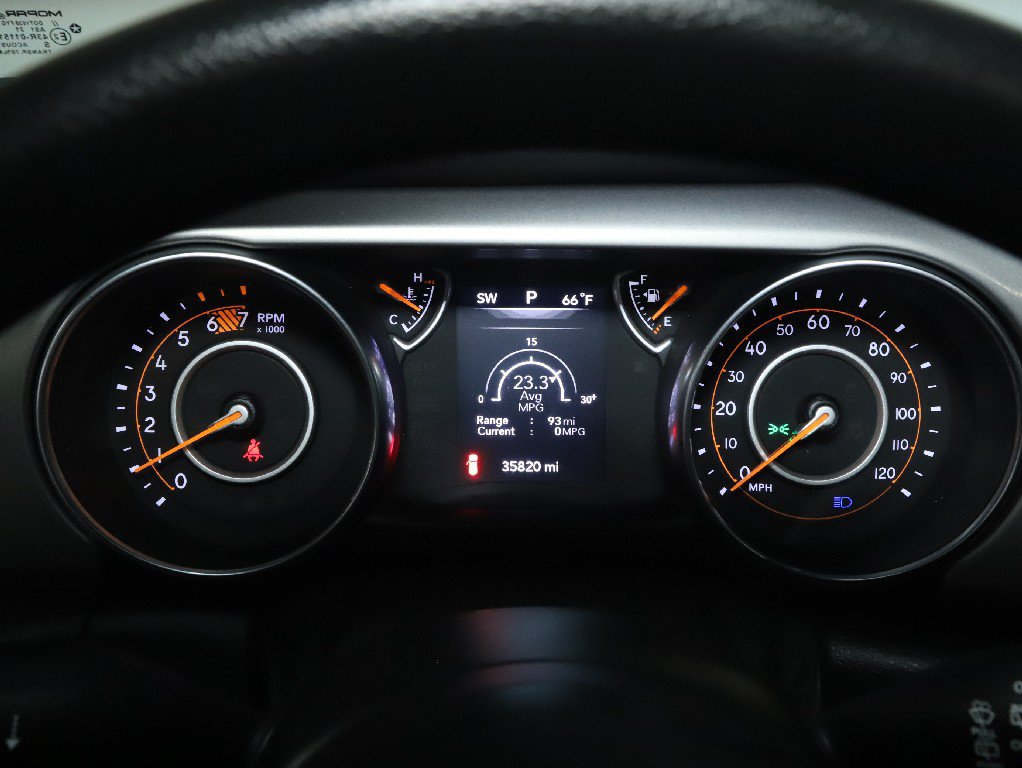Used 2021 Jeep Wrangler Sport AWD/4WD image 22