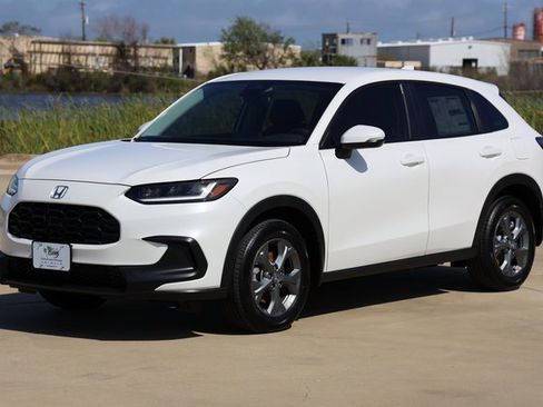 New 2026 Honda HR-V LX image 3