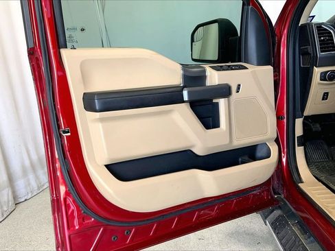 Used 2016 Ford F150 XLT w/ Equipment Group 302A Luxury RWD image 21
