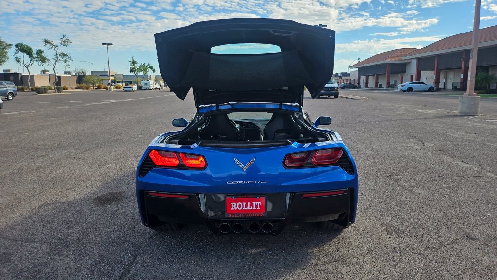 Used 2016 Chevrolet Corvette Stingray Coupe w/ 3LT Preferred Equipment Group RWD image 14