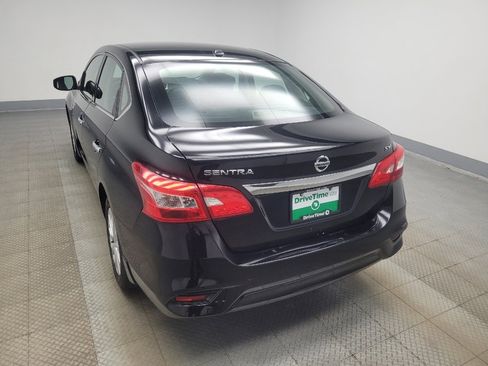 Used 2018 Nissan Sentra SV image 5