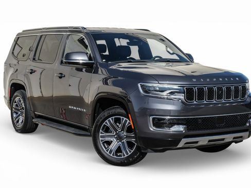 Used 2022 Jeep Wagoneer Series III w/ Convenience Group I image 5