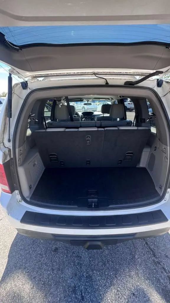 Used 2015 Honda Pilot LX image 16