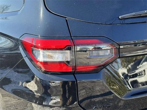 New 2025 Honda Pilot Sport image 8