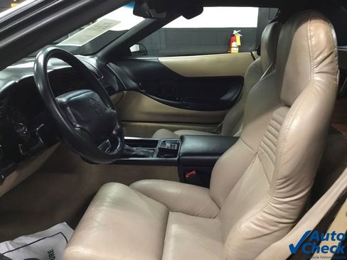 Used 1995 Chevrolet Corvette Convertible image 29