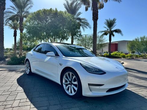 Used 2018 Tesla Model 3 Long Range AWD/4WD image 1