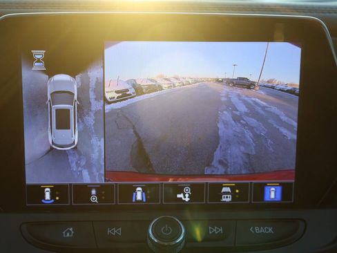 Used 2020 Chevrolet Blazer LT w/ Sound & Technology Package image 22