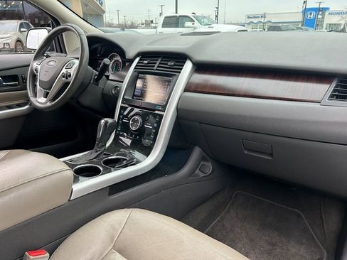 Used 2013 Ford Edge Limited image 30