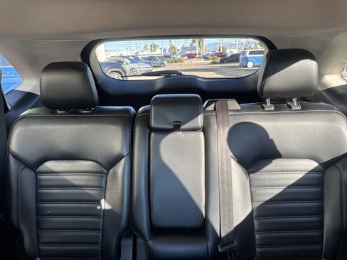 Used 2019 Ford Edge SEL w/ Equipment Group 201A image 16