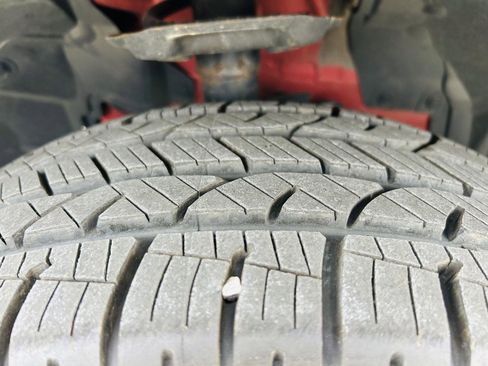 Used 2023 Nissan Rogue SV w/ SV Premium B Package image 41