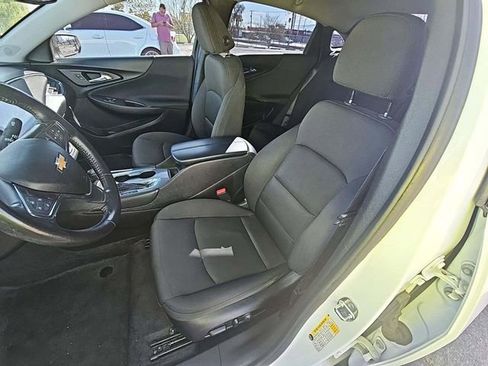 Used 2018 Chevrolet Malibu LT w/ Redline Edition image 4