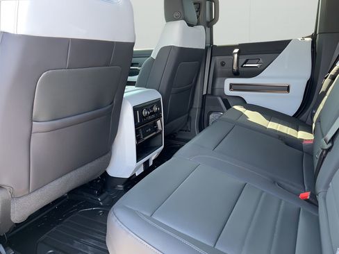 New 2025 GMC Hummer EV 2X image 16
