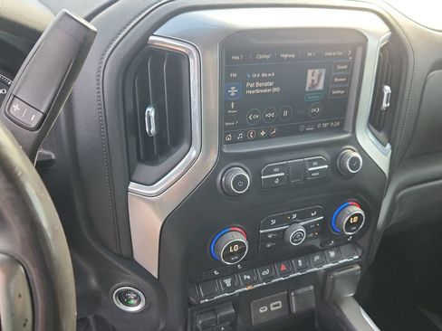 Used 2020 Chevrolet Silverado 2500 LT w/ All Star Edition AWD/4WD image 23