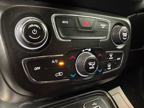 Used 2018 Jeep Compass Trailhawk w/ Leather Interior Group image 21