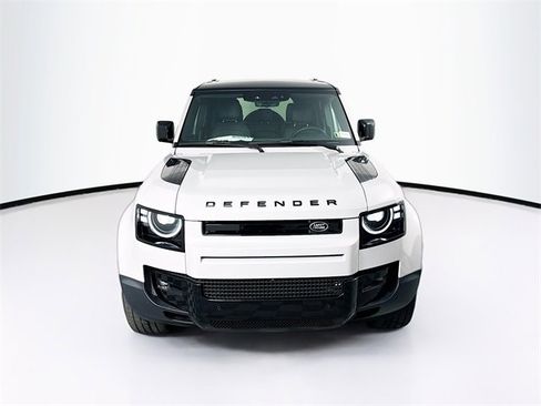 New 2026 Land Rover Defender 110 S image 2