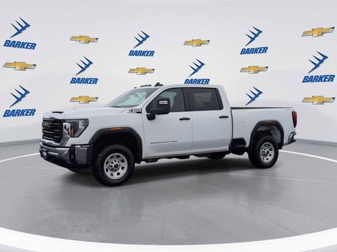 Used 2024 GMC Sierra 2500 Pro w/ Convenience Package image 5