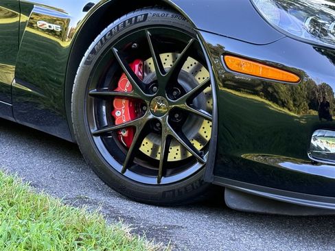 Used 2008 Chevrolet Corvette Z06 w/ Preferred Equipment Group RWD image 28