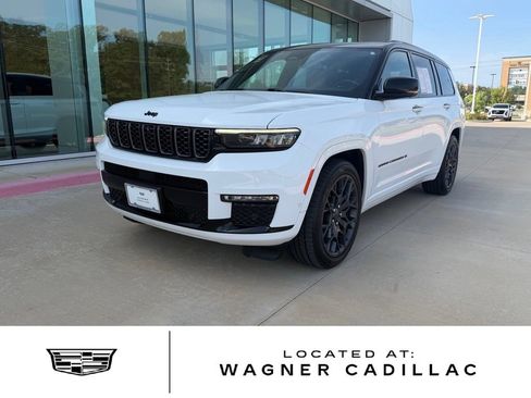 Used 2024 Jeep Grand Cherokee L Summit w/ High Altitude Package AWD/4WD image 1