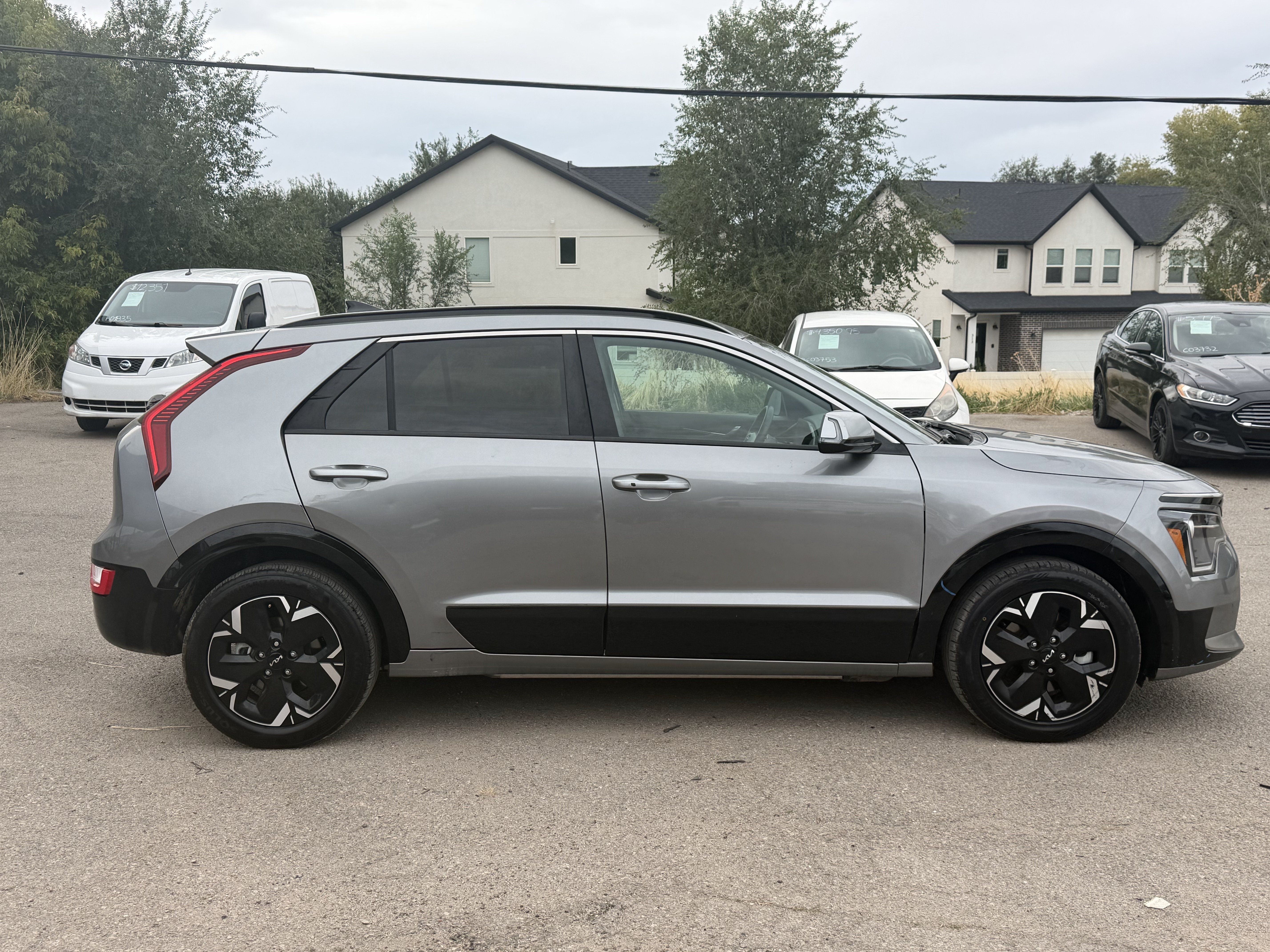 Used 2024 Kia Niro Wind FWD image 7