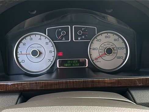 Used 2008 Ford Taurus Limited image 26