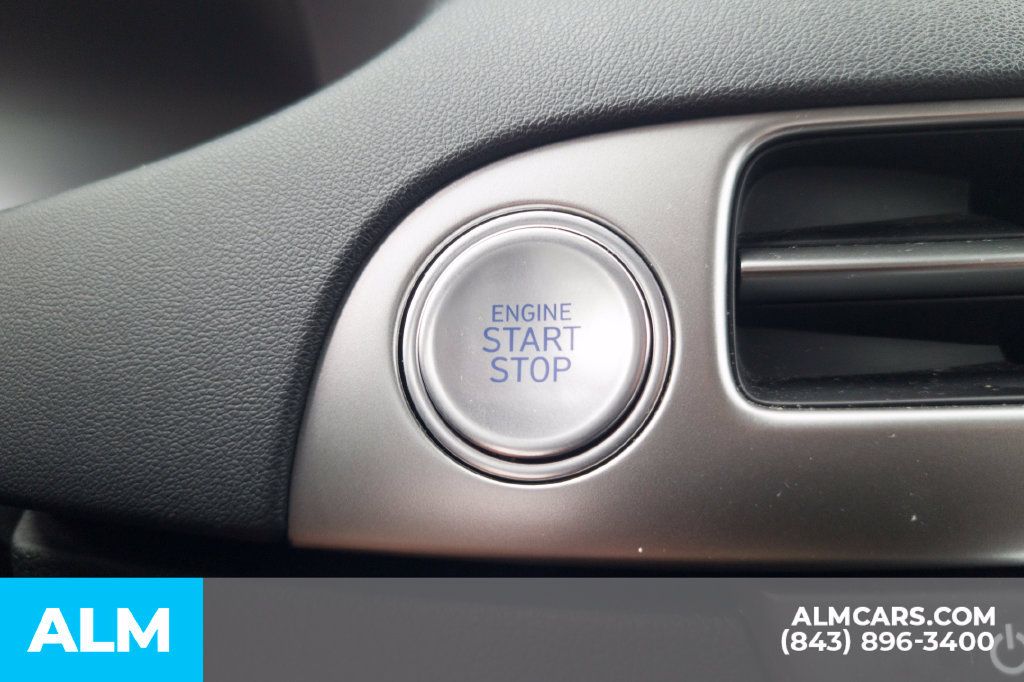 Certified 2025 Hyundai Palisade SEL FWD image 11