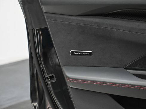 Used 2023 Audi RS e-tron GT image 26