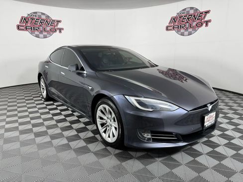 Used 2017 Tesla Model S 90D image 9