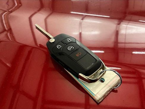 Used 2021 Ford F150 XLT w/ Equipment Group 301A Mid image 9