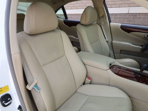 Used 2009 Lexus LS 460 image 29