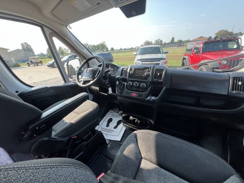 Used 2019 RAM ProMaster 2500 FWD image 11