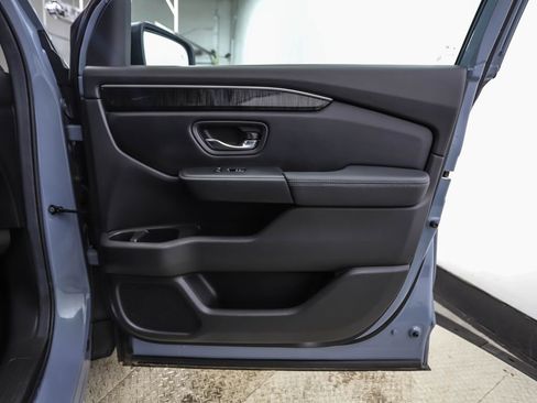 Used 2023 Honda Pilot Elite image 29