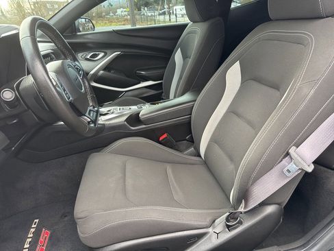 Used 2017 Chevrolet Camaro SS image 14