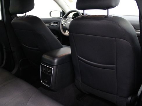 Used 2022 Chrysler 300 Touring w/ Sport Appearance Package RWD image 21