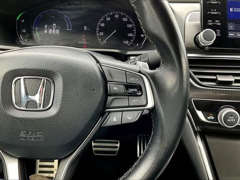 Used 2022 Honda Accord Sport image 11