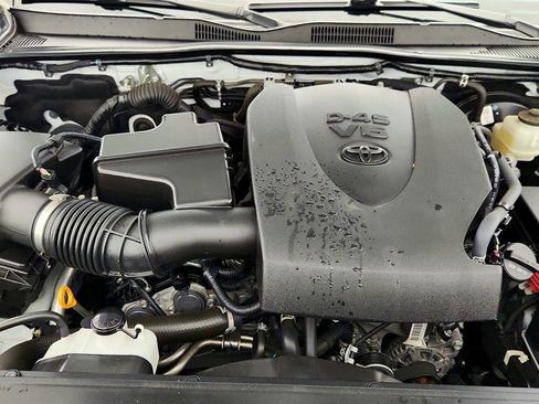 Used 2022 Toyota Tacoma TRD Sport w/ TRD Premium Sport Package image 25