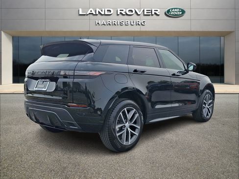 Used 2026 Land Rover Range Rover Evoque Dynamic SE AWD/4WD image 4